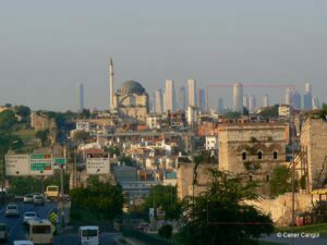 Kara Surları, Ana Sur, T70