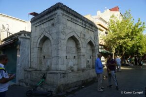 Karagümrük Meydan Çeşmesi