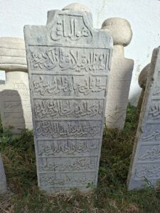 Mezar taşı K18