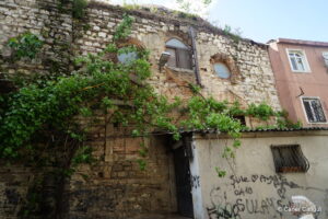 Kulaksız Hamamı