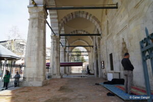 Mahmut Paşa Camii Son Cemaat Yeri
