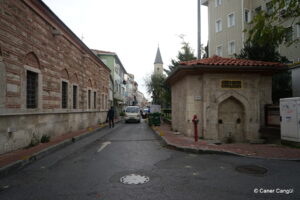 Nişanca Mustafa Ağa Çeşmesi ve Çevresi