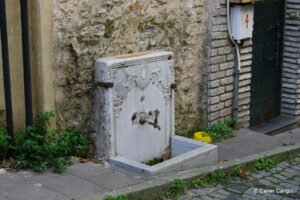 Pazar Sokağı Çeşmesi