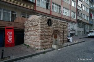 Refia Hanım Çeşmesi