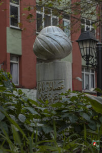 Bülbülderesi Fevziye Hatun Cami Avlusundaki Asadar Baba Kabrinin Şahidesi