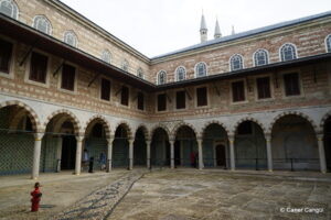 Valide Sultan Taşlığı