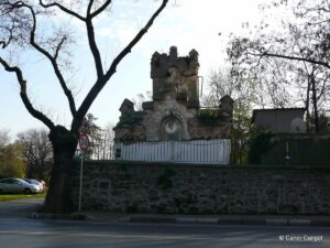 Validebağ Güvercinlik Köşkü