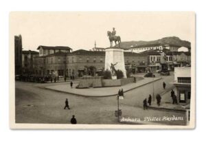 Ulus Atatürk Anıtı