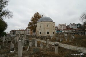 Beylerbeyi Türbesi