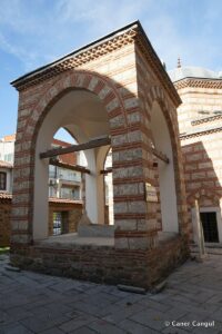 Ebe Gülbahar Hatun Türbesi