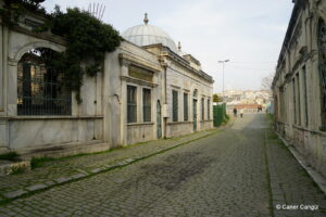 Hüsrev Paşa Kütüphanesi