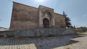 Anıtkaya Kervansarayı