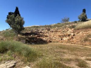 Apollonia ad Rhyndacum Antik Tiyatrosu