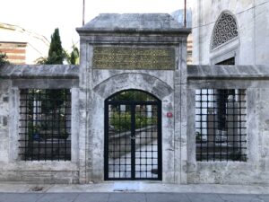 Sokullu Mehmet Paşa Türbesi