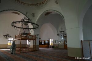 Molla Arap Camii