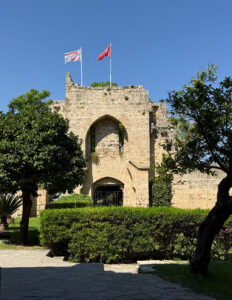 Bellapais Manastırı