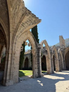 Bellapais Manastırı