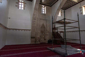 Alacalı Cami Harimi