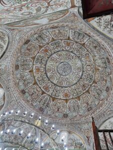 Hacı Ethem Bey Camii içi 1