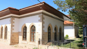 Hafik Koçhisar Mektebi