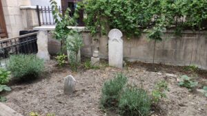 Balıklı Camii Haziresi