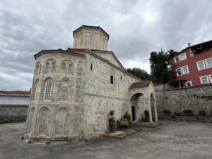 Hagios Mikhael Kilisesi, Akçaabat