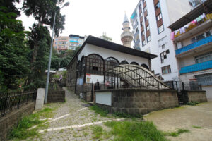 Hamzapaşa Camii, Ortahisar