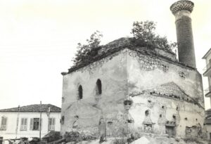 Kurşunlu Camii, Kesriye