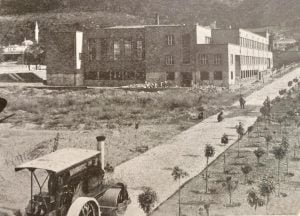 İsmet İnönü Kız Meslek Lisesi Binası