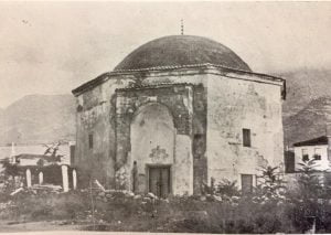Yirmi İki Sultanlar Türbesi