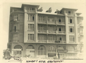 Çocuk Sarayı Apartmanı