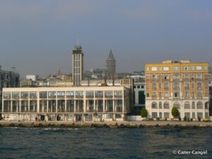 Galata Yolcu Salonu ve Çinili Han