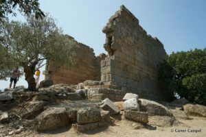 Herakleia Athena Tapınağı