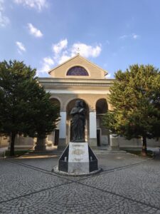 Aziz Yuhanna Katolik Katedral Bazilikası