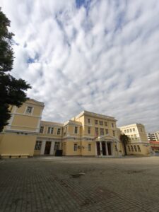 İzmir Atatürk Lisesi