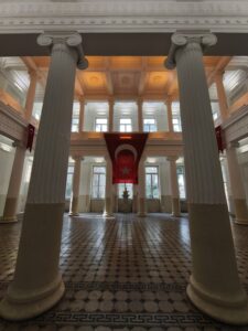 İzmir Atatürk Lisesi