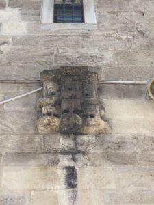 Bali Paşa Cami Kuş Evi