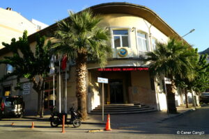 Tarihi Borsa Kahvesi