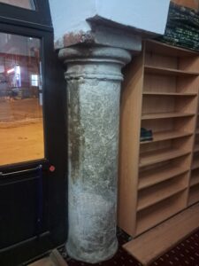 Leblebicioğlu Camii sütun 2