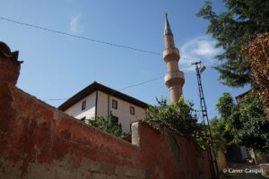 İki Şerefeli Camii