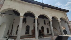 Zeytinli Camii, Ezine