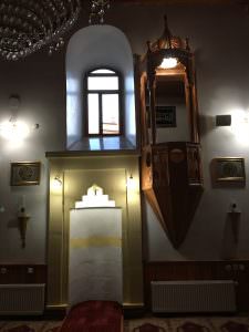 Örtmeli Camii mihrabı ve ilginç minberi