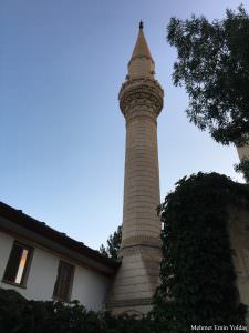 Örtmeli Camii minaresi