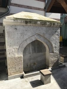 Çınarlı Mescit Çeşmesi