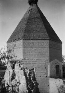 Kalender Baba Türbesi