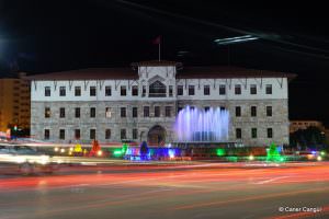 Sivas Valiliği Binası Gece Görünümü