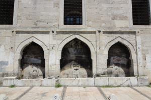 Atik Valide Külliyesi Üç Çeşmeler