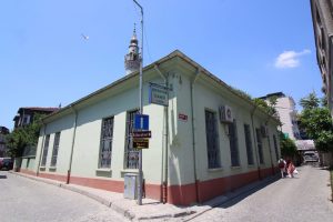 Akbıyık Cami