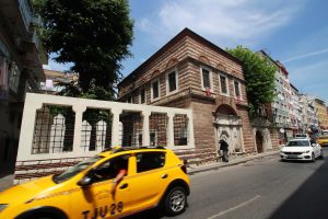 Nazperver Kalfa Sıbyan Mektebi