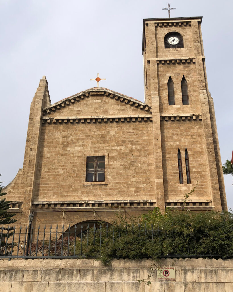 Sent Antuan Latin Katolik Katedrali, Mersin • Konumu, Fotoğrafları ve